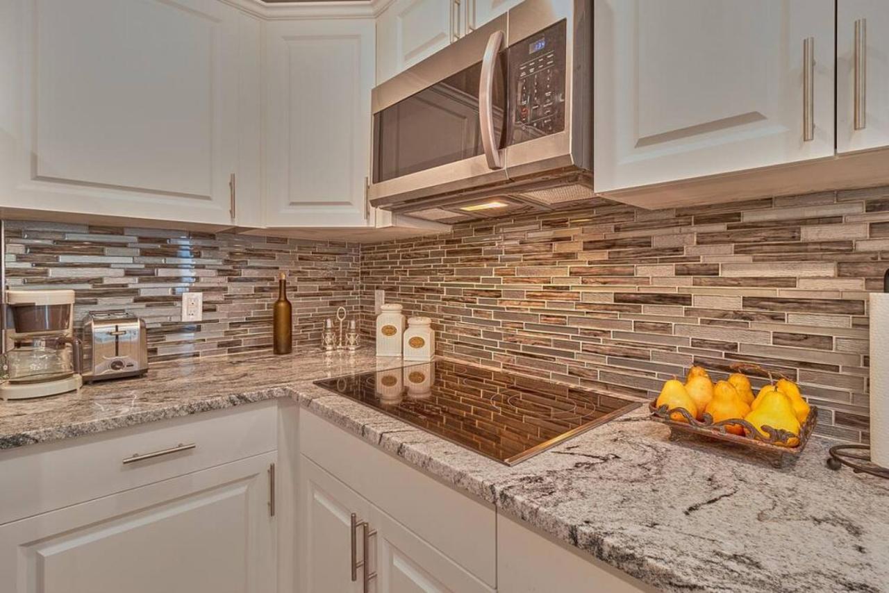 Cozy Haven Attached To Million Home - South Tampa Exteriér fotografie